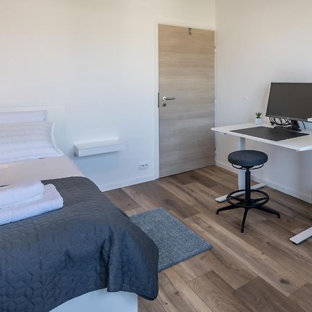 Sundowners Apartment, 52Qm, Double & Single Bed, 10 Min From Old Town Of Split Buitenkant foto