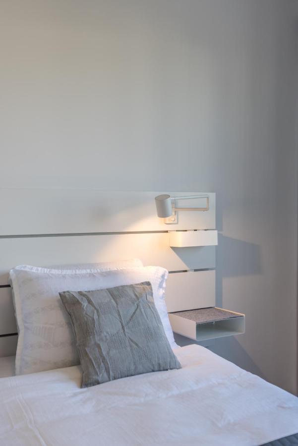 Sundowners Apartment, 52Qm, Double & Single Bed, 10 Min From Old Town Of Split Buitenkant foto